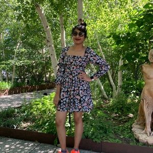 Forever 21 Dress - Above ankle , can be made as off shoulder